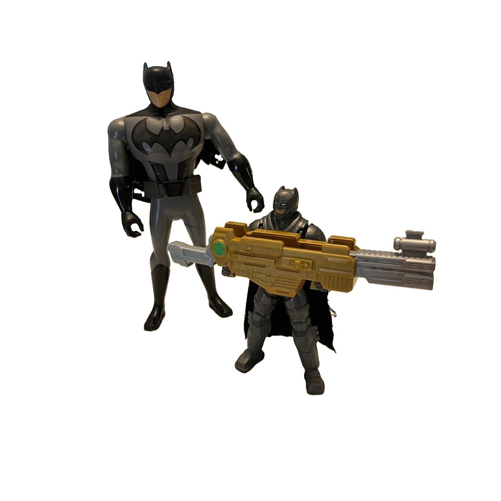 Set Of 2 BATMAN Action Figures Mattel Action Wing And Ultimate Armored Batman